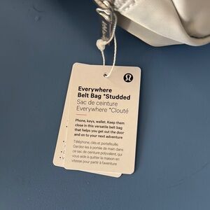 lululemon athletica Everywhere Belt Bag - White